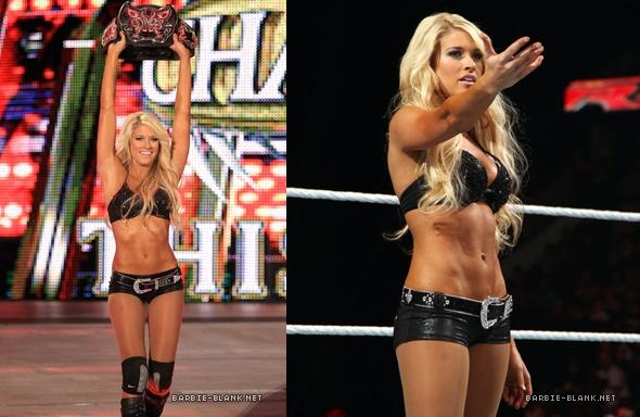 First out to the ring was the Divas Champion Kelly Kelly 